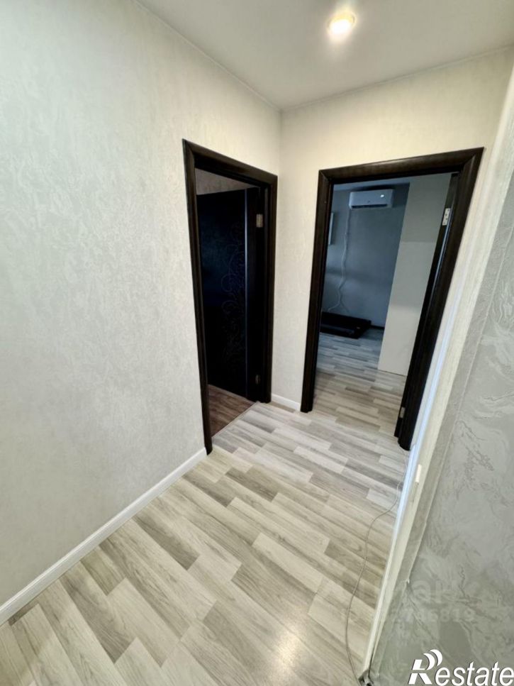 3-комн квартира ул Дмитриева, 20,  д. 20