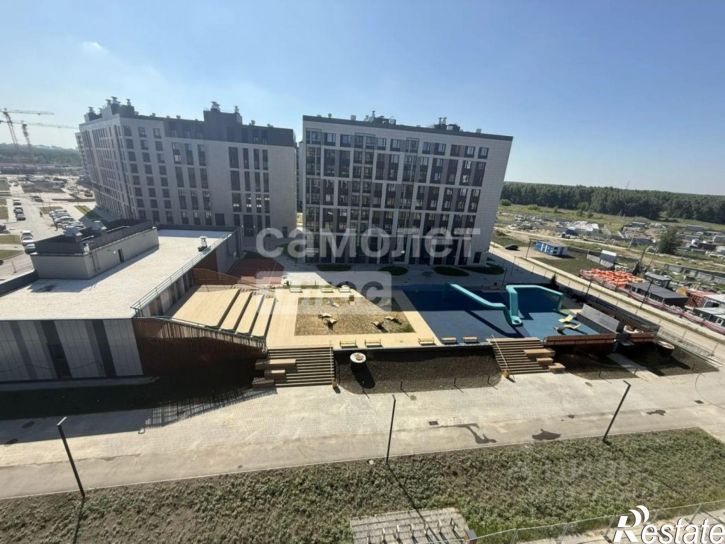 3-комн квартира ул Александра Захарченко, 1,  д. 1
