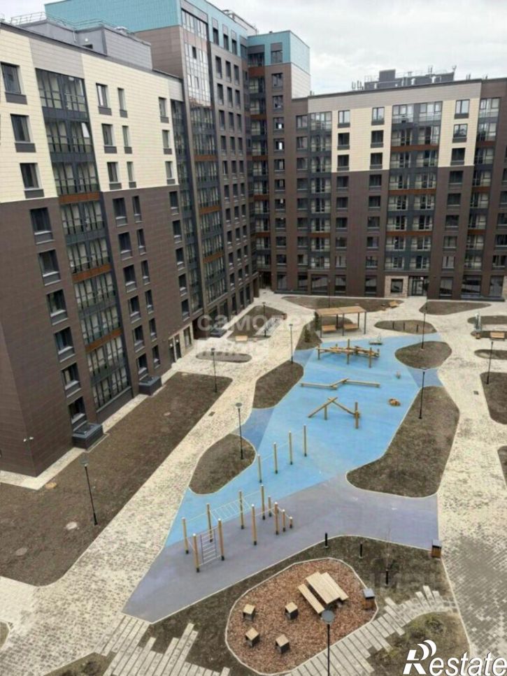 3-комн квартира ул Александра Захарченко, 1,  д. 1