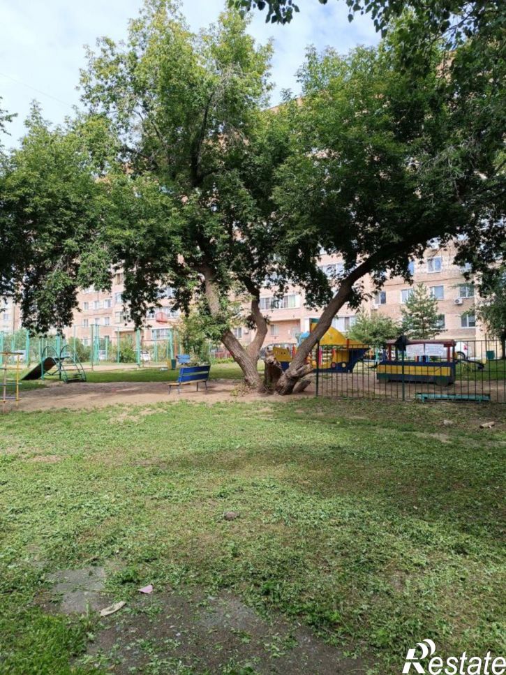 2-комн квартира ул Волховстроя, 90,  д. 90