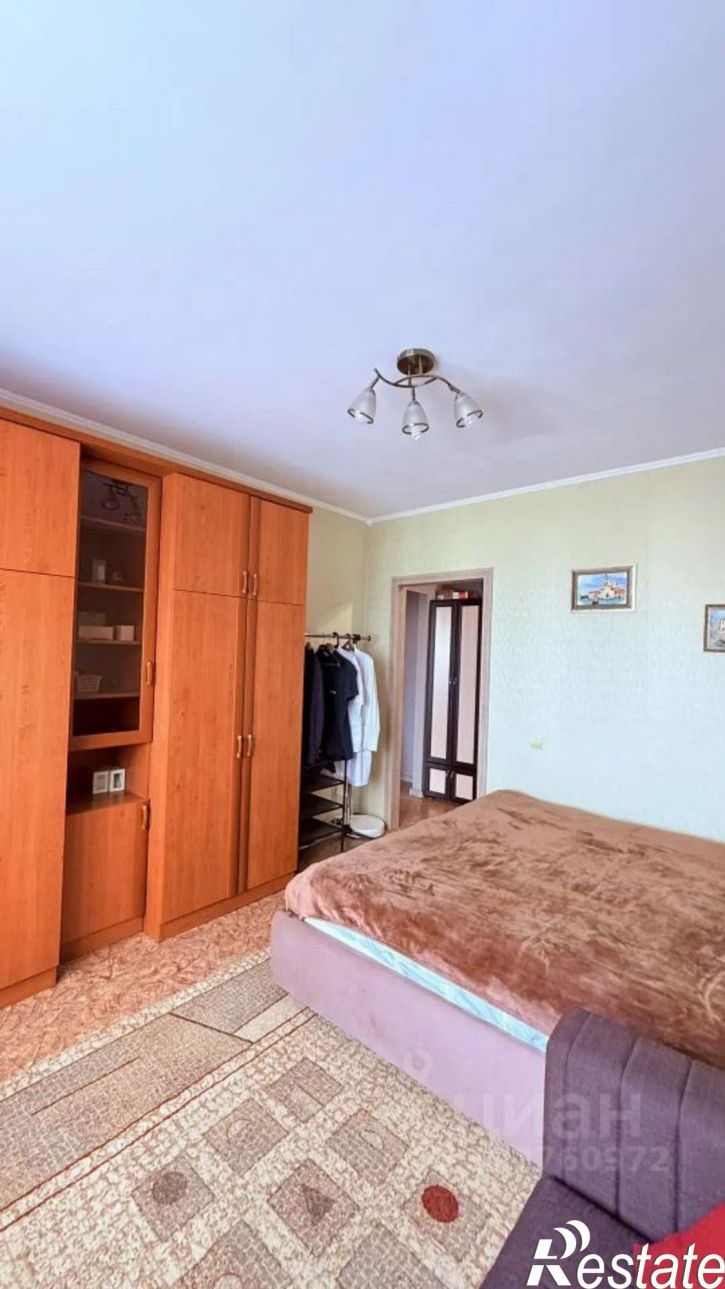 2-комн квартира ул Завертяева, 18 1,  д. 18 1,  к. 1