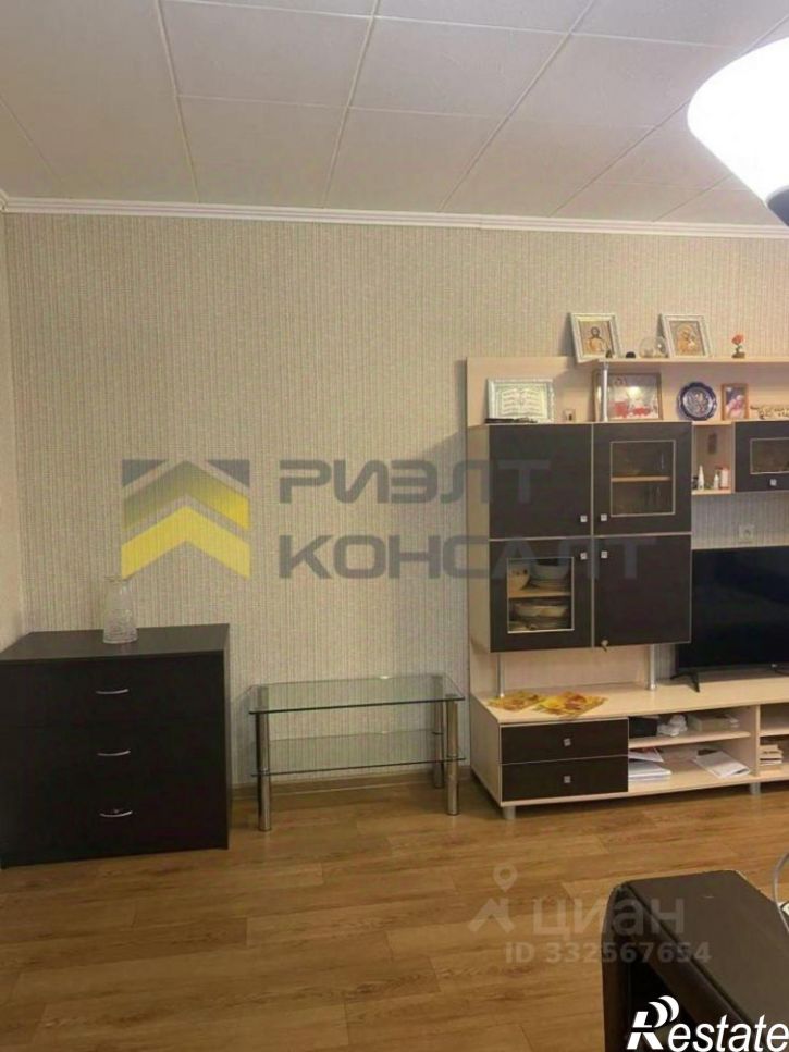 3-комн квартира ул 50-летия ВЛКСМ, 1,  д. 1