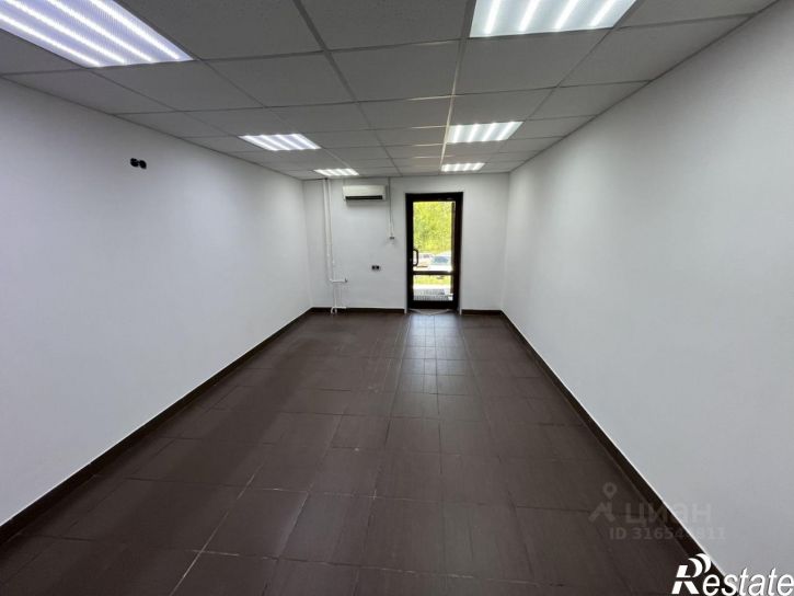 Торговое помещение ул Завертяева, 23 4,  д. 23 4,  к. 4