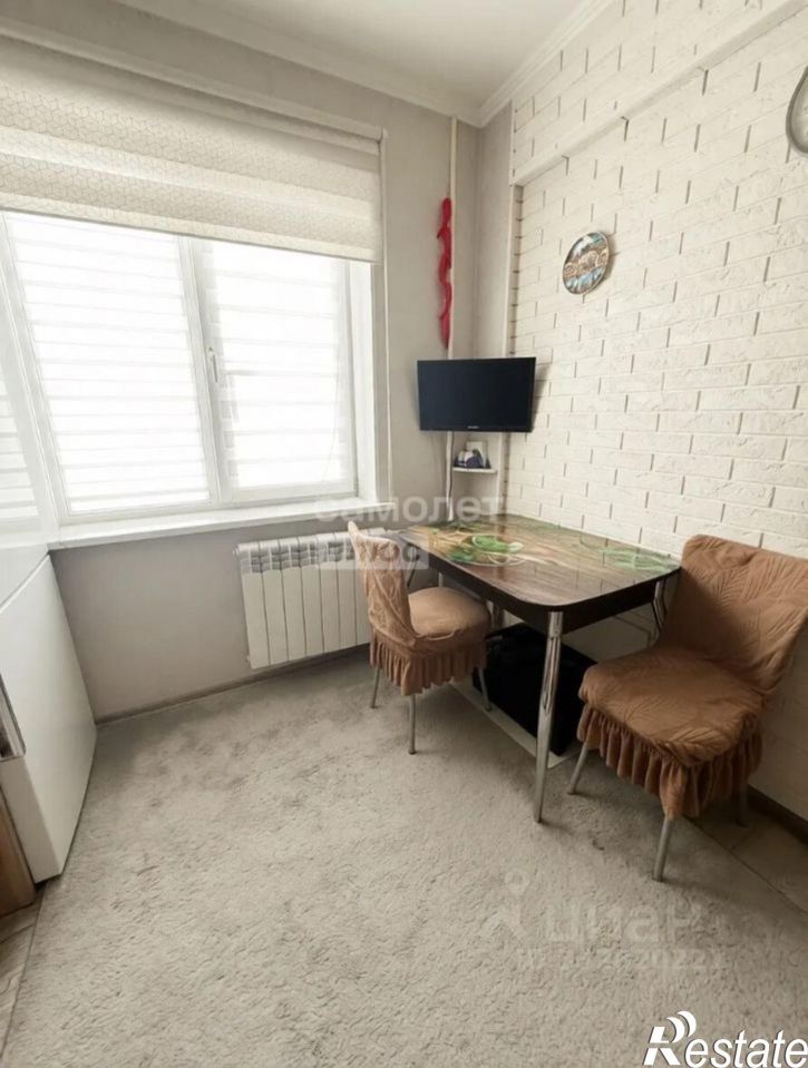 1-комн квартира ул 75 Гвардейской бригады, 6,  д. 6