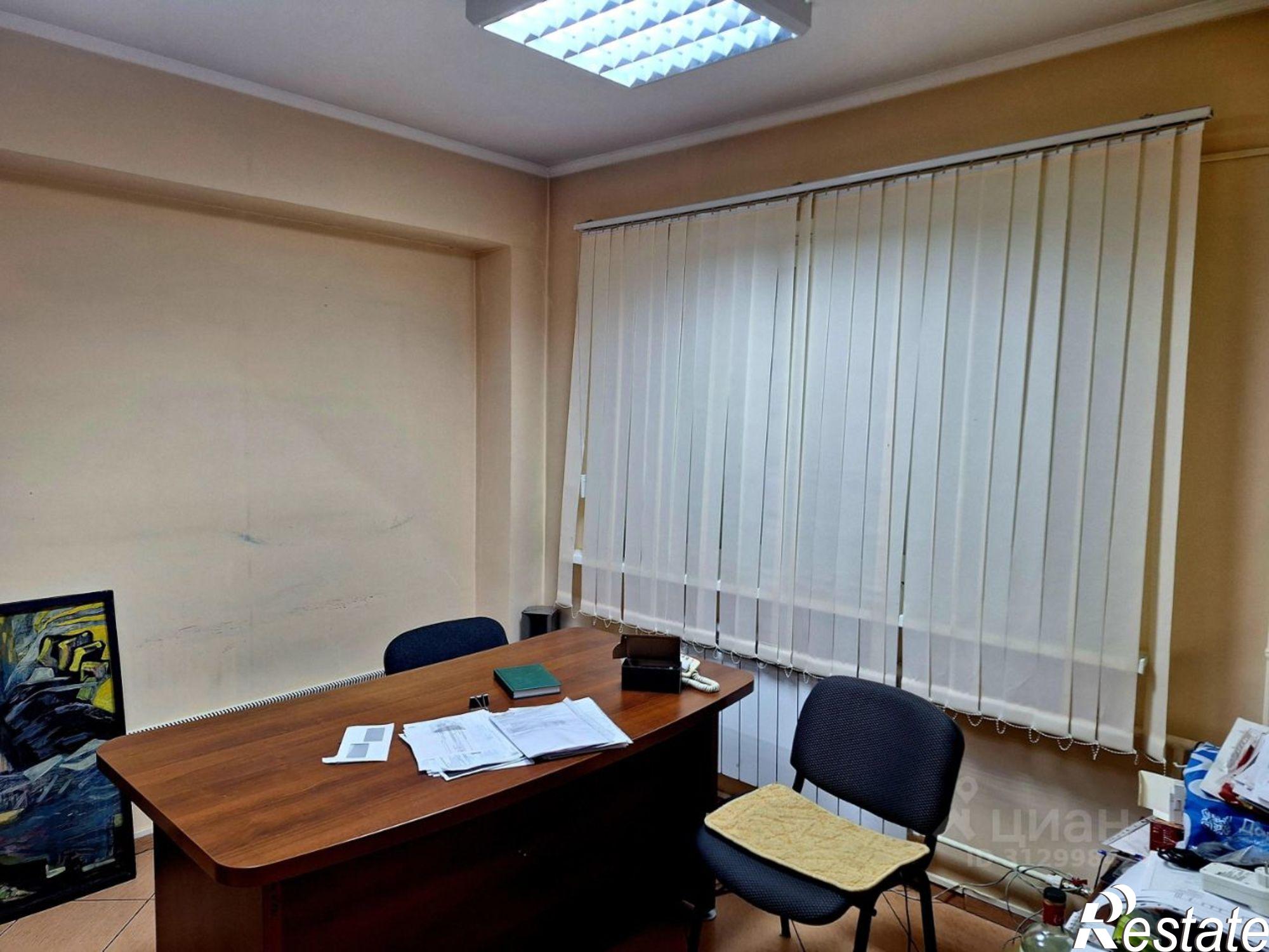 Купить офис, помещение под офис за 14 000 000 рублей на ул Волочаевская, 13Г