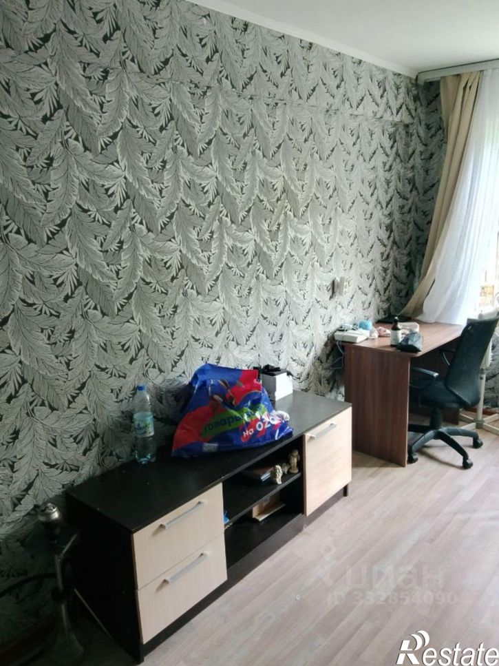 1-комн квартира ул 75 Гвардейской бригады, 12,  д. 12