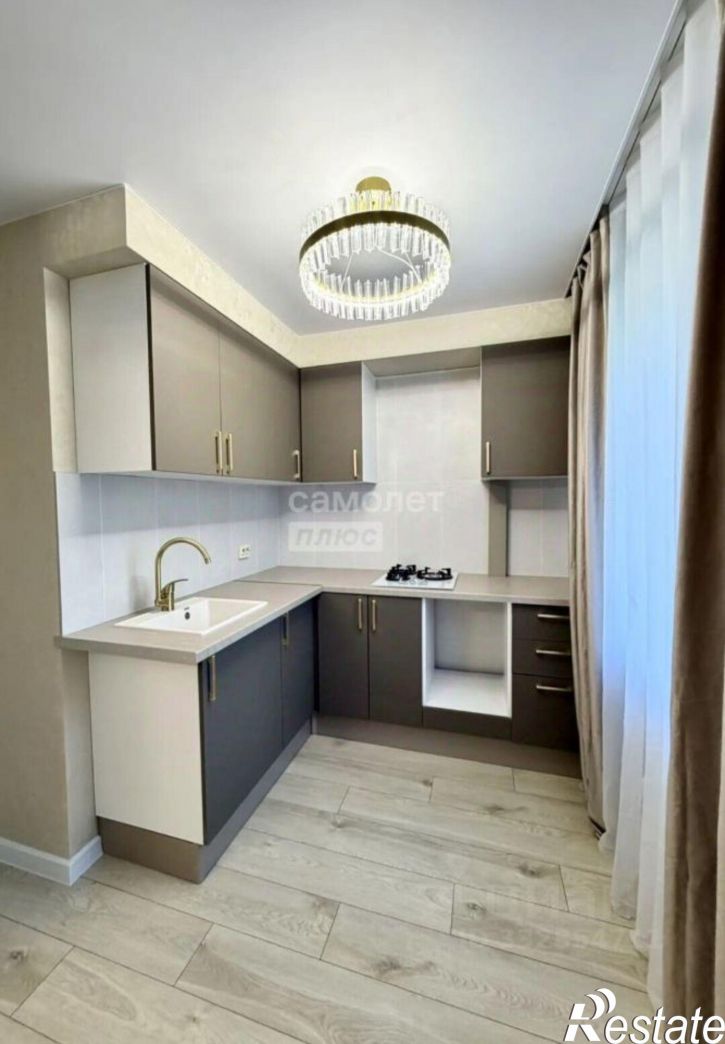 3-комн квартира ул 75 Гвардейской бригады, 16а,  д. 16а