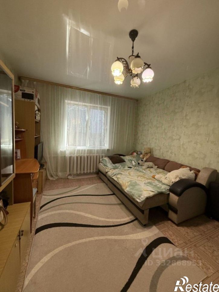 2-комн квартира ул Гашека, 1,  д. 1