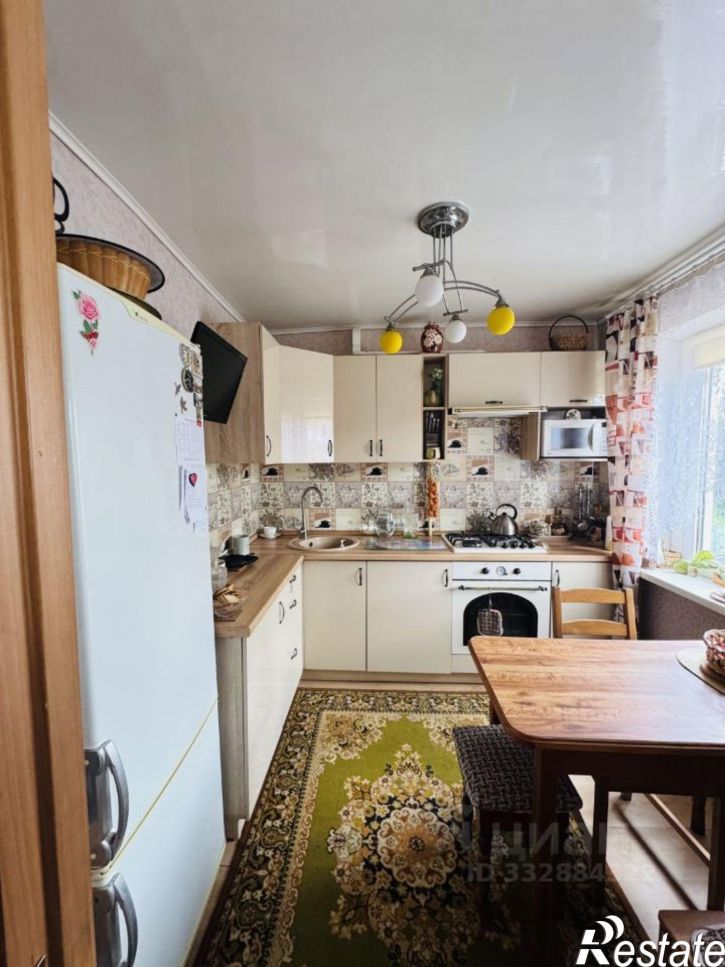 2-комн квартира Космический пр-кт, 87,  д. 87