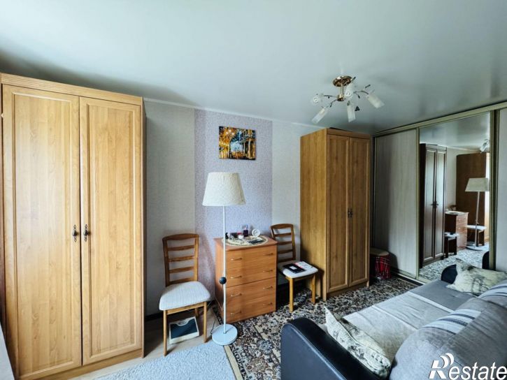 2-комн квартира Космический пр-кт, 87,  д. 87