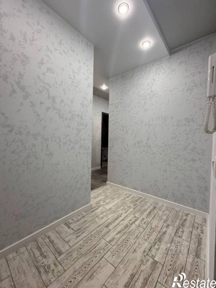 2-комн квартира пр-кт Королева, 3 3,  д. 3 3,  к. 3