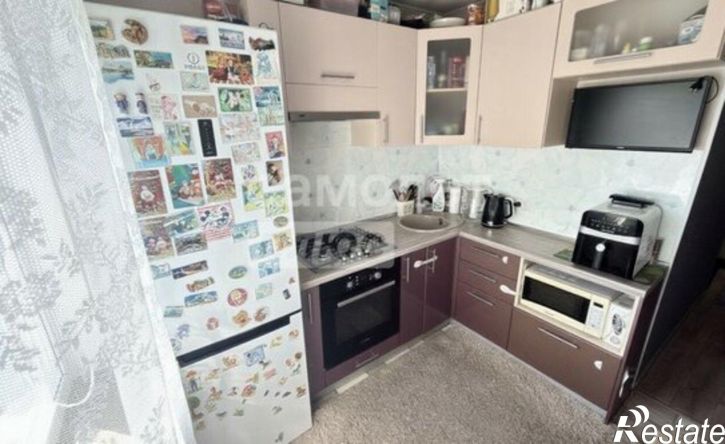 2-комн квартира Космический пр-кт, 61,  д. 61