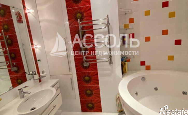 3-комн квартира ул Декабристов, 116,  д. 116