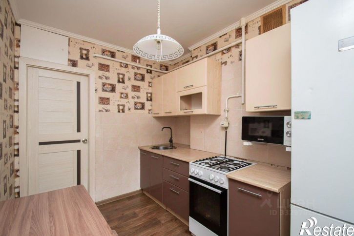 2-комн квартира ул Белозерова, 2,  д. 2