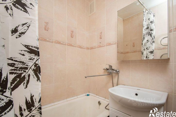 2-комн квартира ул Белозерова, 2,  д. 2