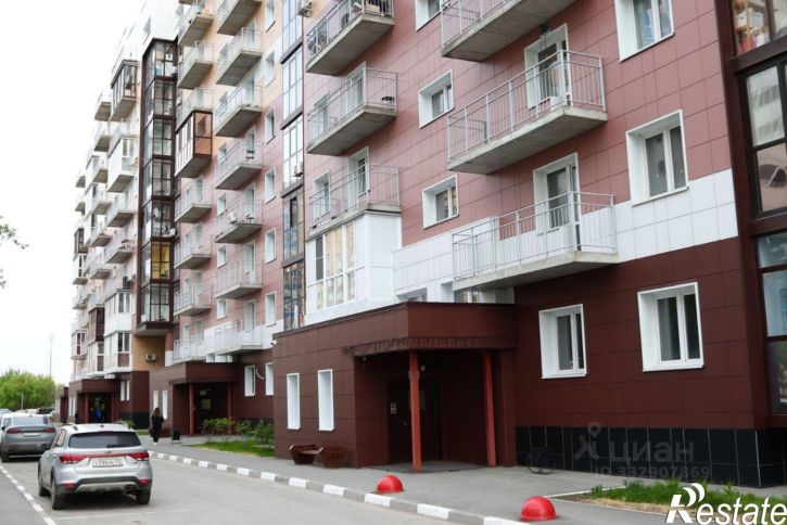 3-комн квартира ул 3-я Енисейская, 32,  д. 32