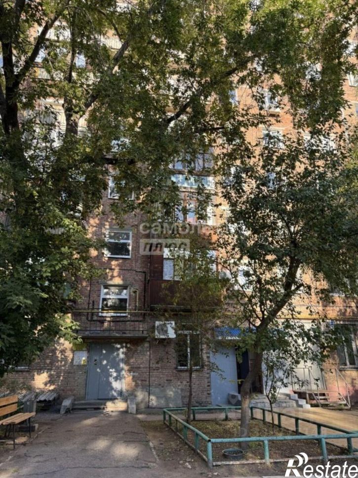 1-комн квартира ул 50 лет Октября, 98,  д. 98