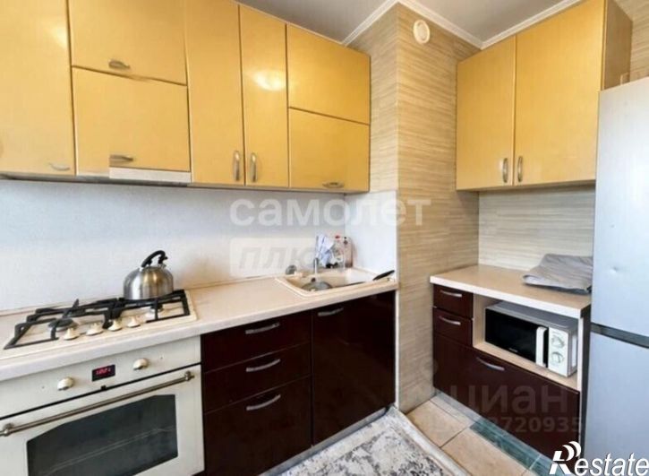 3-комн квартира ул Лукашевича, 12,  д. 12