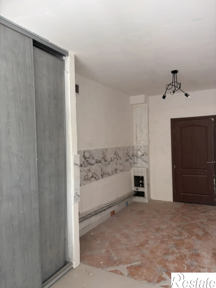 3-комн квартира ул Орловского, 5