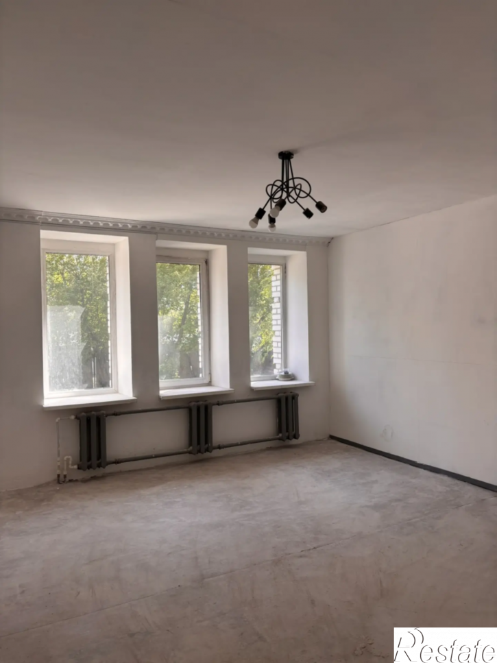 3-комн квартира ул Орловского, 5