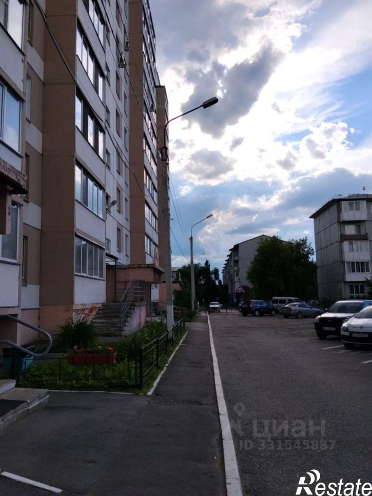 2-комн квартира ул Шакурова, 8/3,  д. 8/3