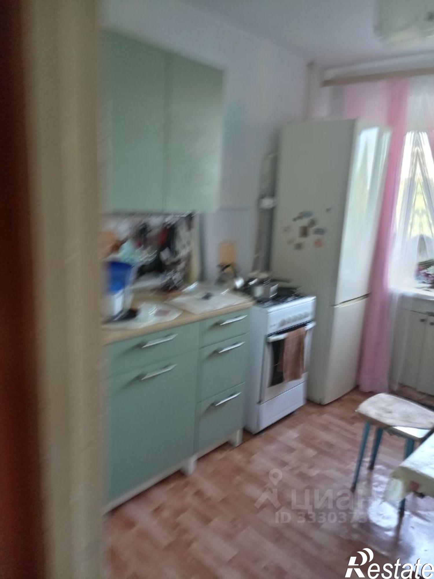 Сдать комнату за 8 000 рублей на ул Комкова, 3