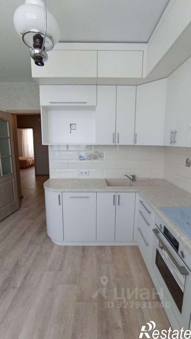 2-комн квартира ул Б.Г.Шаронова, 23,  д. 23