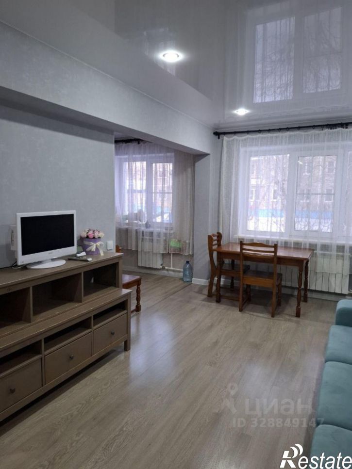 3-комн квартира ул Малиновского, 11,  д. 11