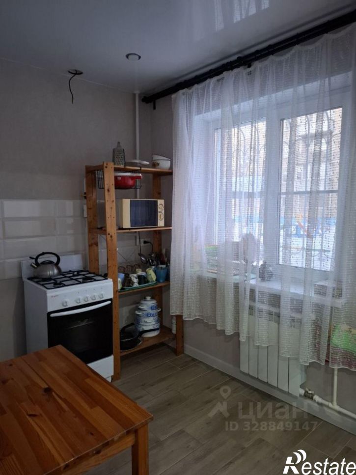 3-комн квартира ул Малиновского, 11,  д. 11