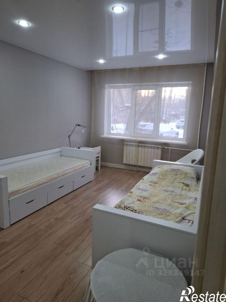 3-комн квартира ул Малиновского, 11,  д. 11