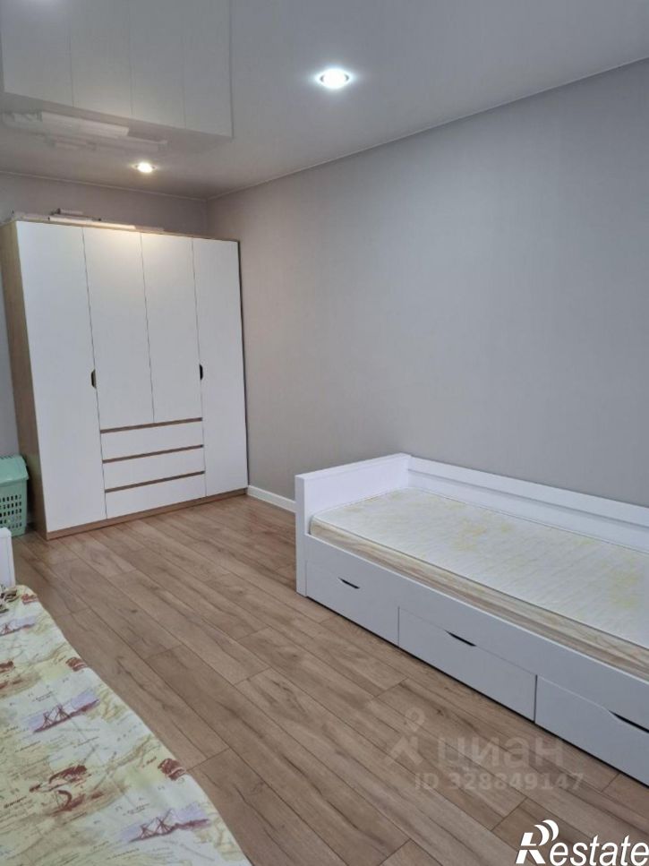 3-комн квартира ул Малиновского, 11,  д. 11