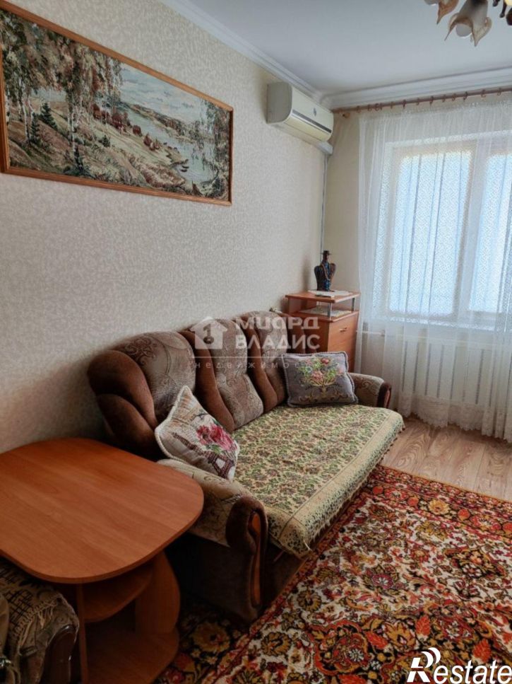 1-комн квартира Заречный б-р, 2,  д. 2