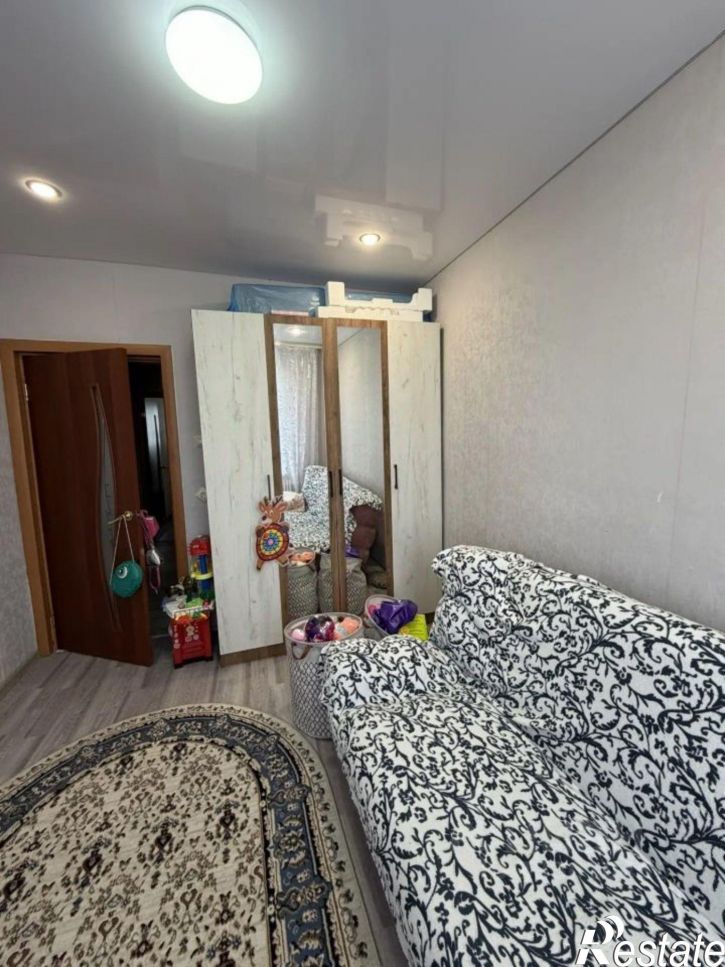 3-комн квартира ул Краснознаменная, 26 4,  д. 26 4,  к. 4