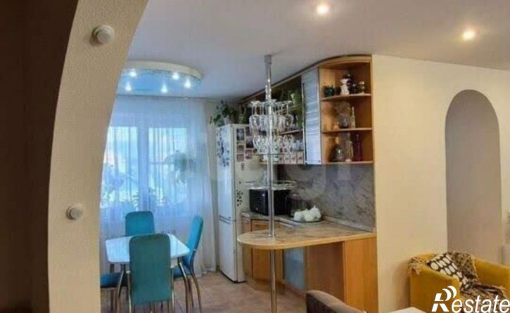 3-комн квартира ул Масленникова, 23,  д. 23
