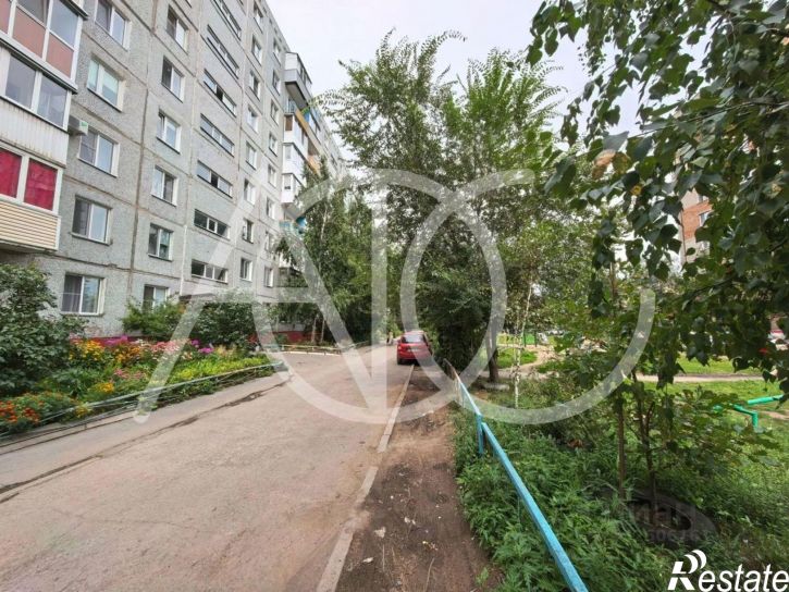 3-комн квартира ул 12 Декабря, 112,  д. 112