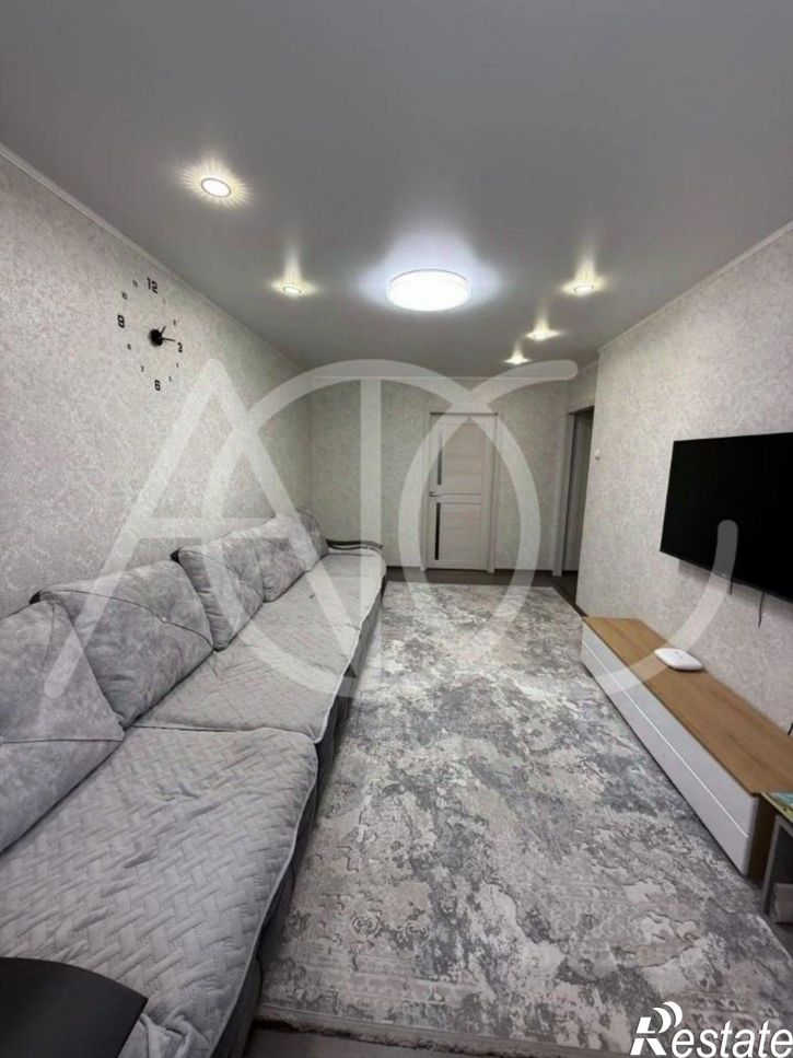 3-комн квартира ул 12 Декабря, 112,  д. 112