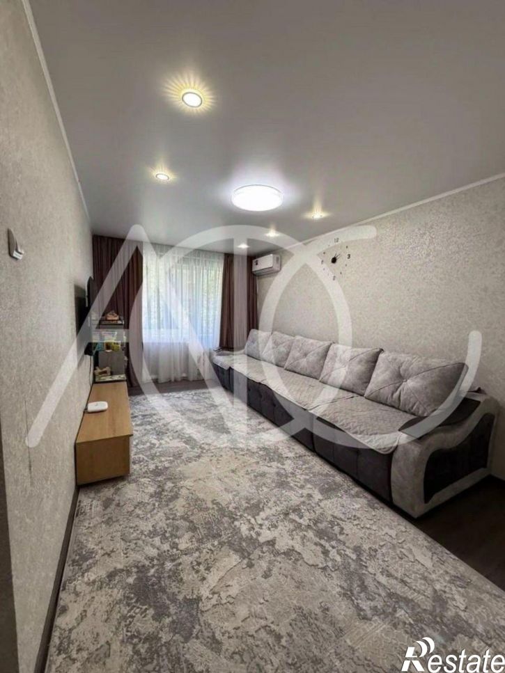 3-комн квартира ул 12 Декабря, 112,  д. 112