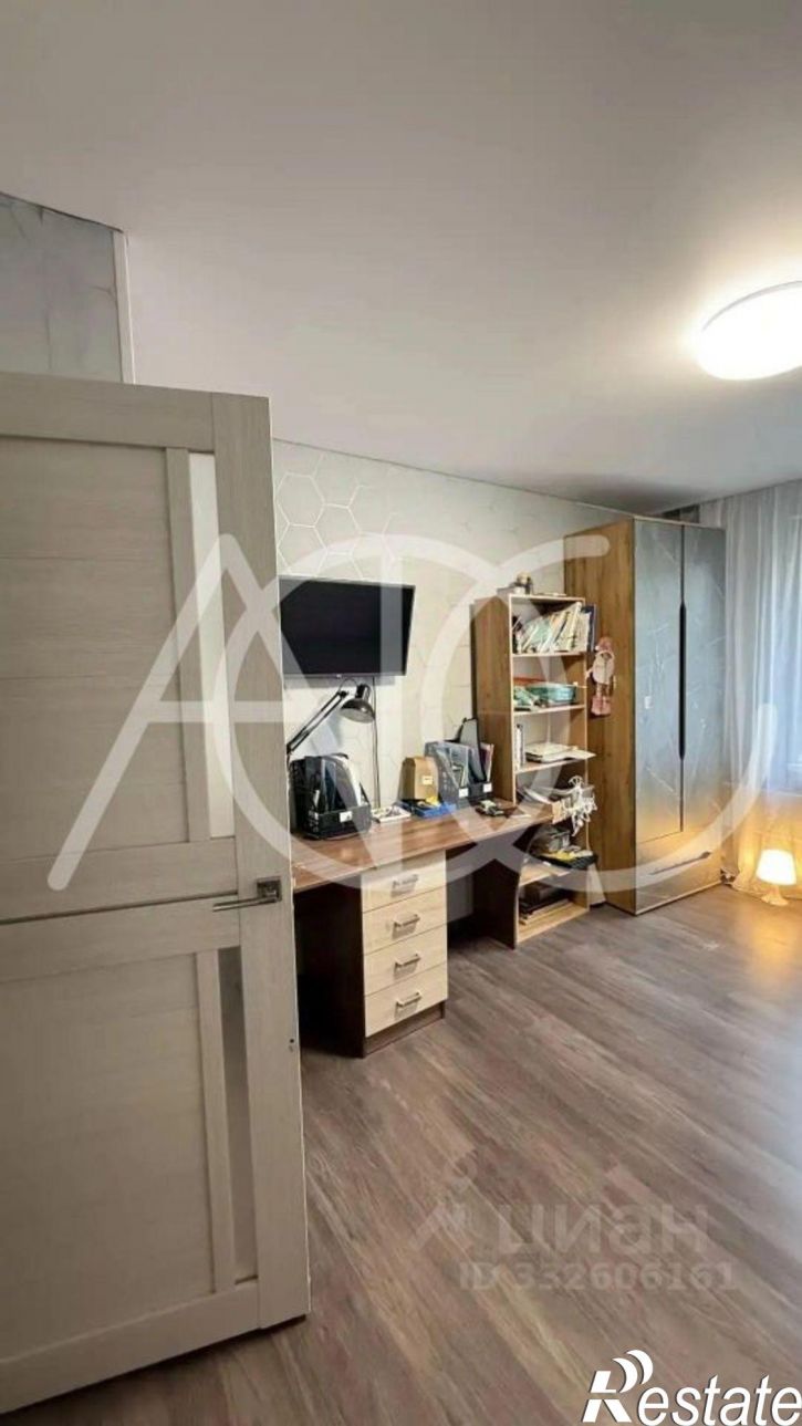 3-комн квартира ул 12 Декабря, 112,  д. 112