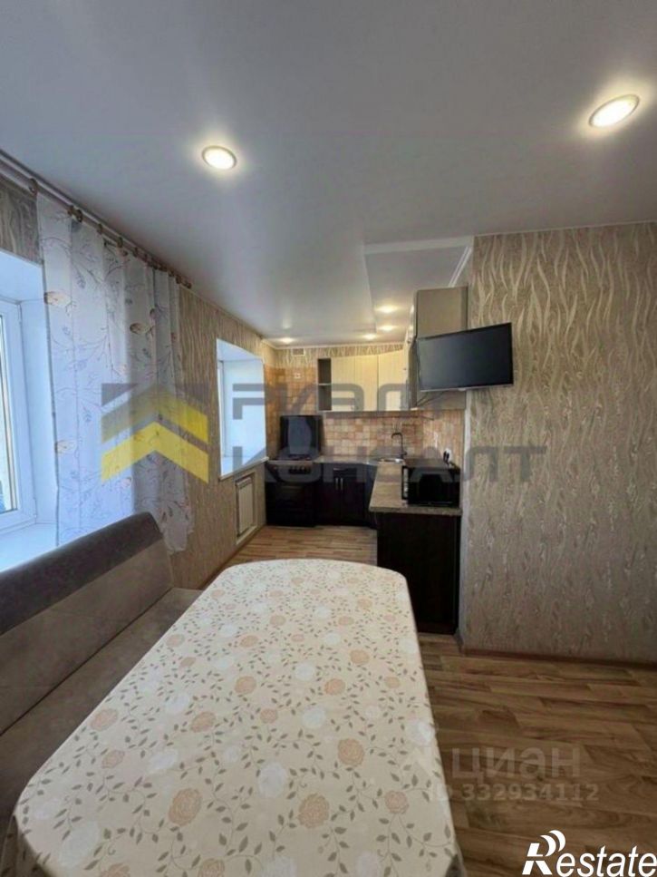 3-комн квартира ул 12 Декабря, 77,  д. 77
