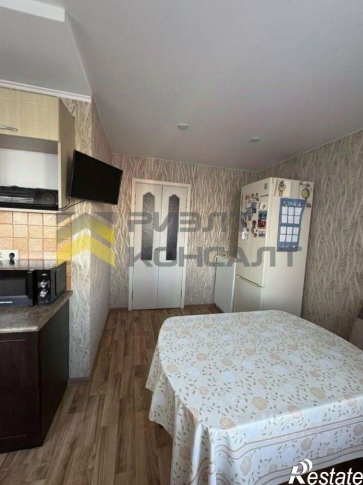 3-комн квартира ул 12 Декабря, 77,  д. 77