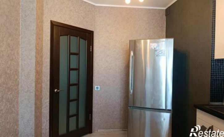 2-комн квартира пр-кт Комарова, 15,  д. 15