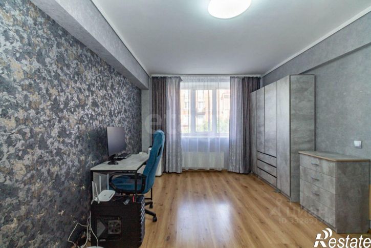 1-комн квартира ул 8-я Линия, 94,  д. 94