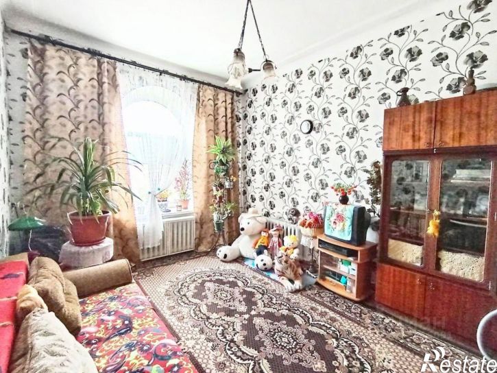 3-комн квартира ул 11-я Линия, 185,  д. 185