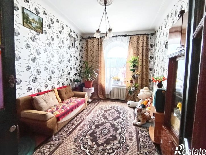 3-комн квартира ул 11-я Линия, 185,  д. 185