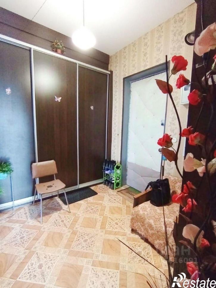 3-комн квартира ул 11-я Линия, 185,  д. 185