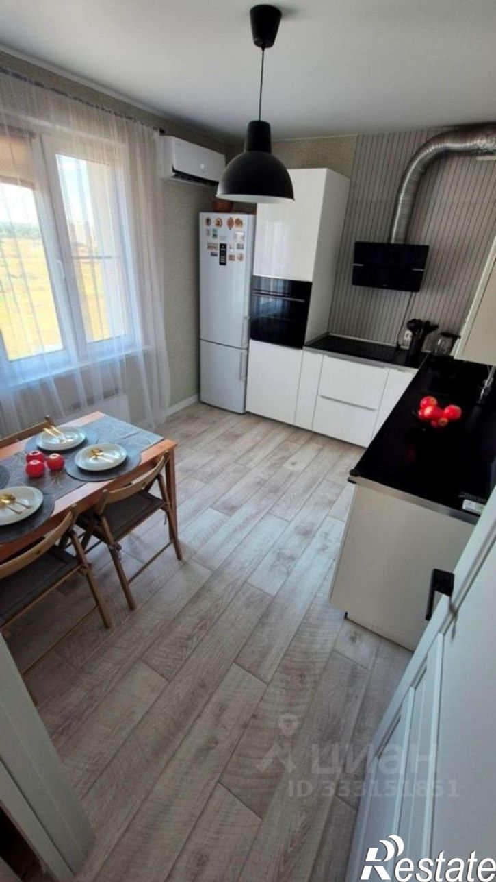 3-комн квартира ул 21-я Амурская, 25,  д. 25