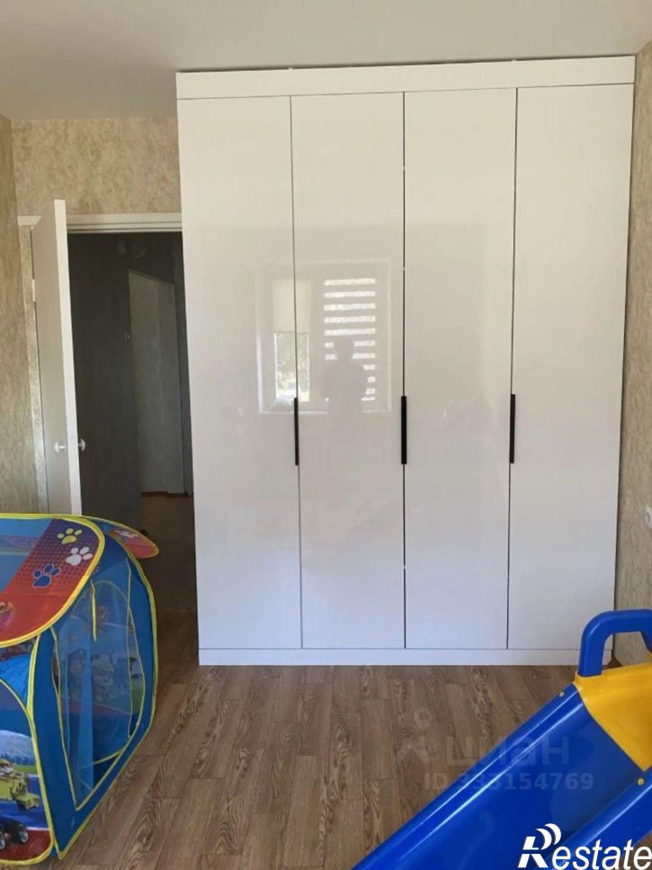 3-комн квартира ул 24-я Северная, 93 1,  д. 93 1,  к. 1