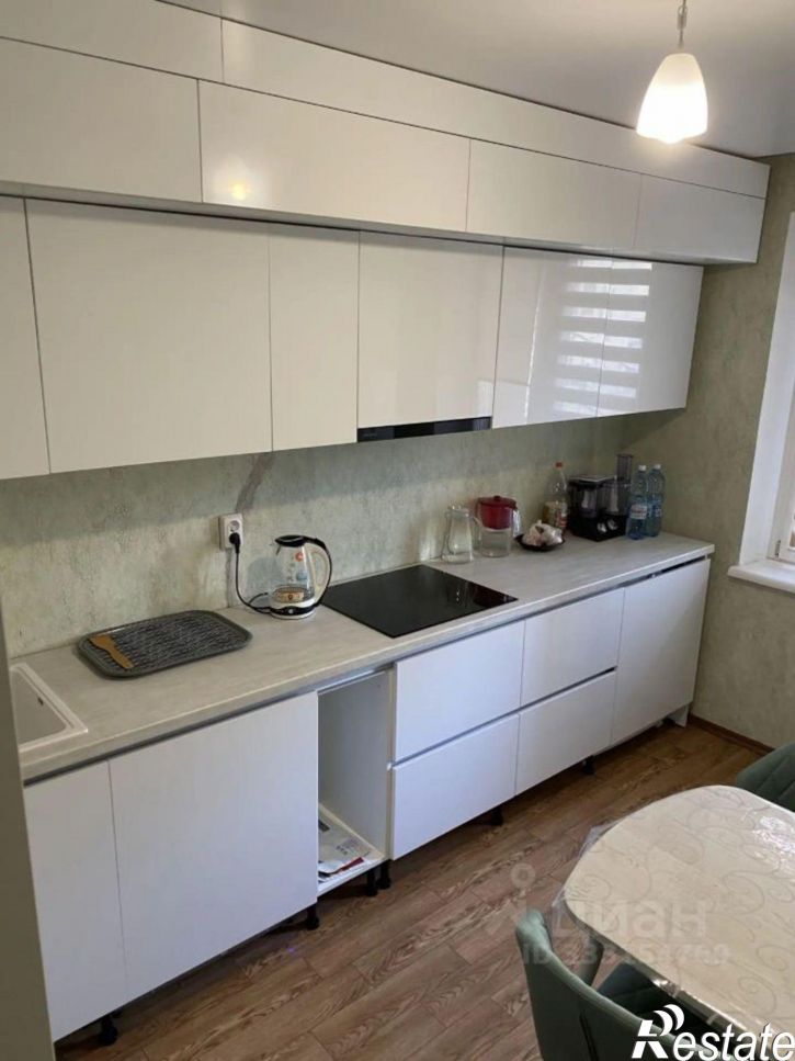 3-комн квартира ул 24-я Северная, 93 1,  д. 93 1,  к. 1