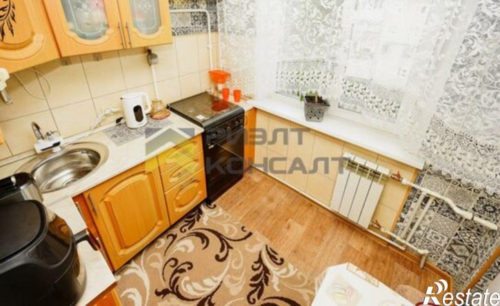 3-комн квартира ул 75 Гвардейской бригады, 6,  д. 6
