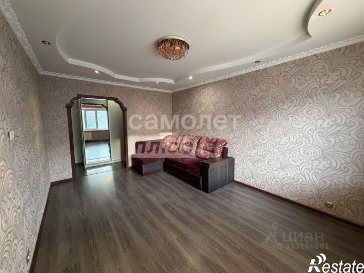 3-комн квартира ул 20 лет РККА, 206,  д. 206